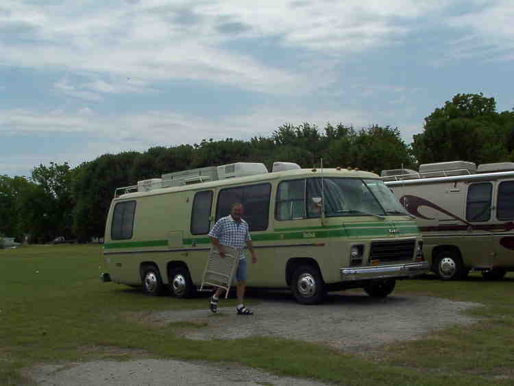 04-Image006.jpg (750x563; 30 KBytes)