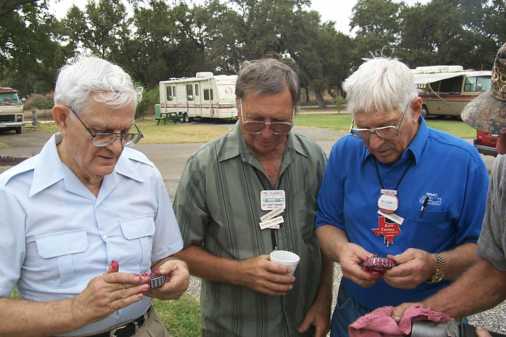 P0000745.jpg (506x337; 25189 bytes)